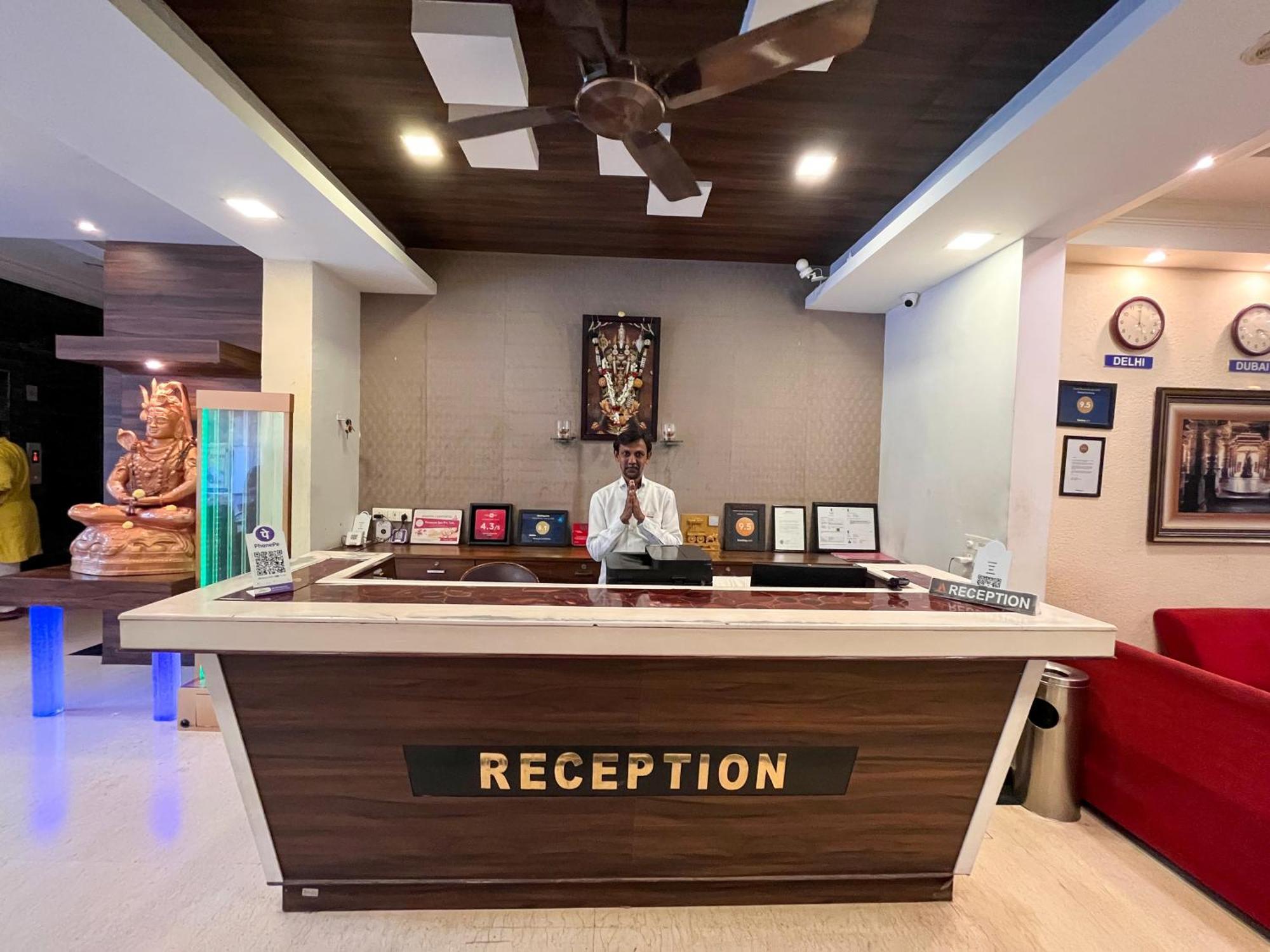 Ananya Comfortss Hospet Exterior foto